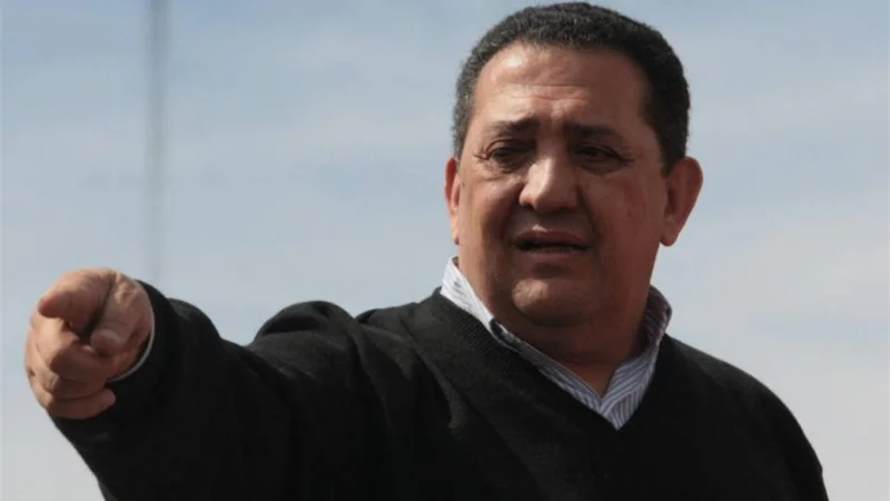 Con quejas al Tribunal, D'Elía se entregó en Comodoro Py