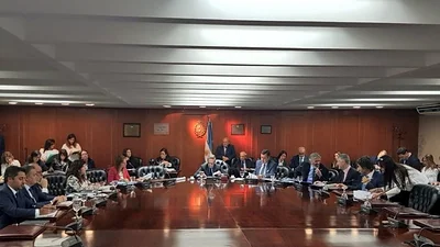 Las coimas de Stornelli: El Gobierno apunta contra Ramos Padilla, el juez de la causa por extorsión de D'Alessio Las coimas de Stornelli: El Gobierno apunta contra Ramos Padilla, el juez de la causa por extorsión de D'Alessio