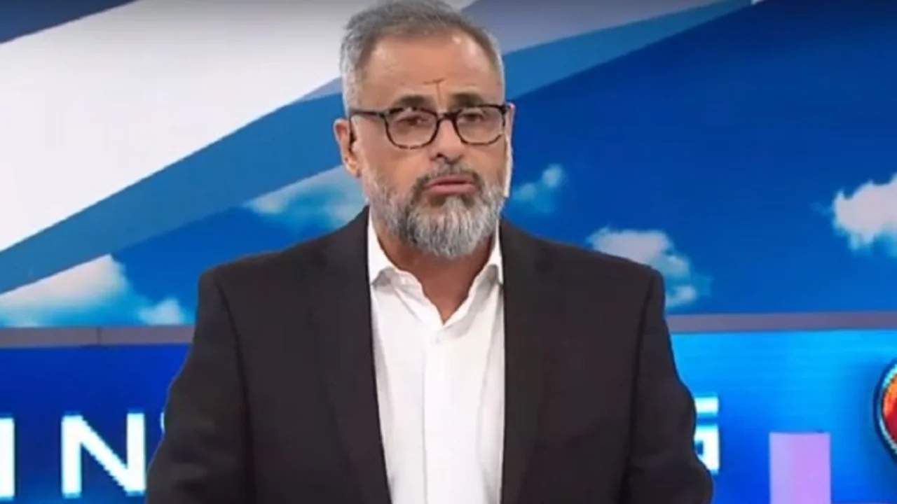 La irónica burla de Jorge Rial contra Marcos Peña en un video