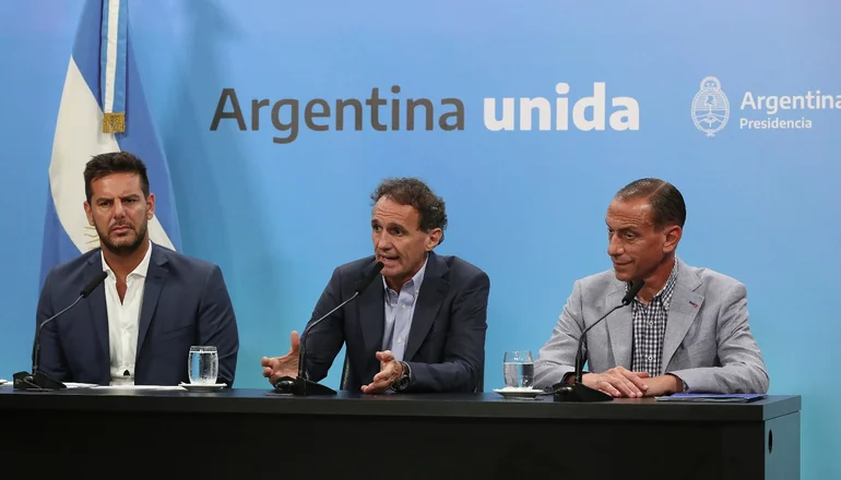 Katopodis anunció cuál es el primer corredor vial que vuelve a la gestión estatal