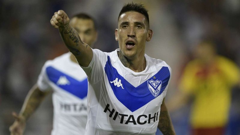 El posteo de Ricardo Centurión antes de volver a entrenar con Vélez: "La nueva era"