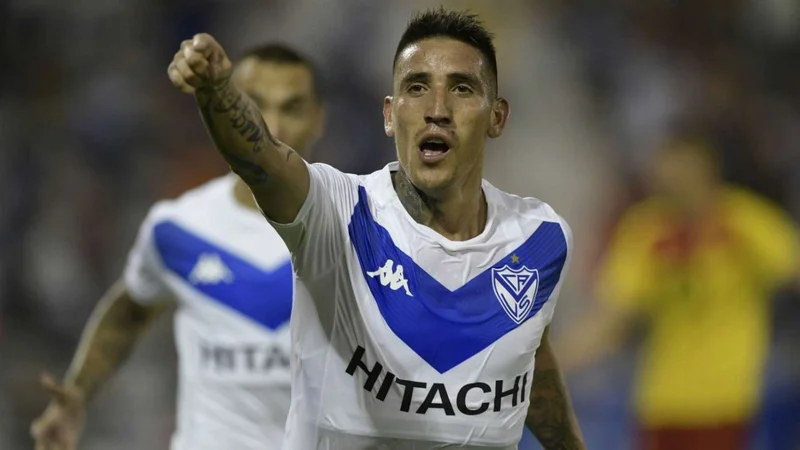 El posteo de Ricardo Centurión antes de volver a entrenar con Vélez: "La nueva era"