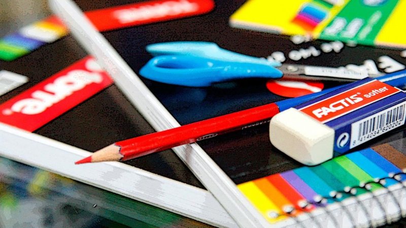 Cómo y cuándo se cobra la ayuda escolar 2020 que da Anses