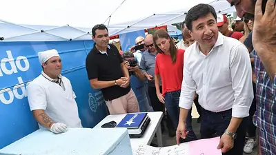 El Gobierno explicó los métodos de la compra de alimentos para asistir a barrios populares El Gobierno explicó los métodos de la compra de alimentos para asistir a barrios populares