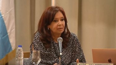 Cristina al FMI: "Deberían hacer una quita de deuda importante"