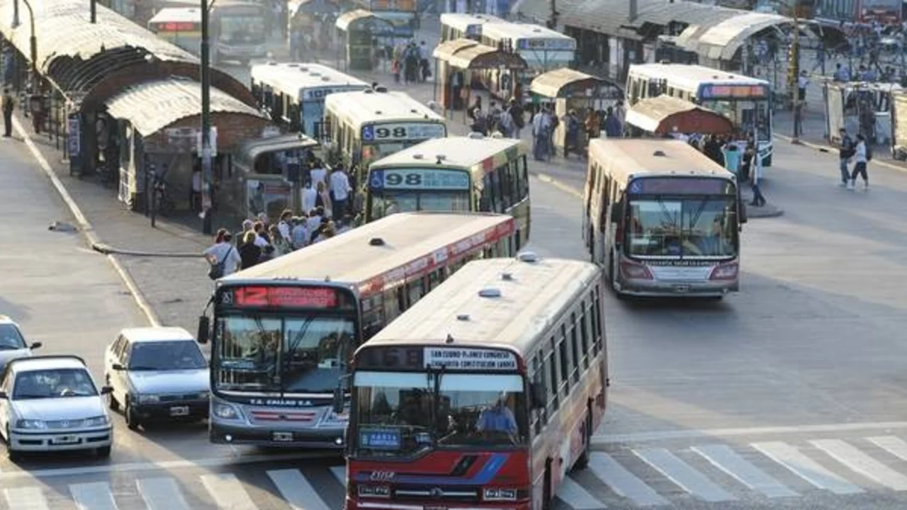 Paro de colectivos: 52 líneas afectadas en la Ciudad Autónoma de Buenos Aires y el GBA
