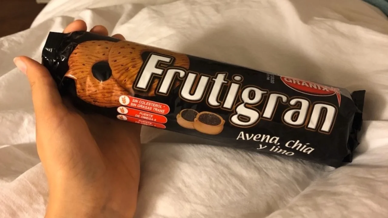 Estallaron los memes en las redes después de la disposición del ANMAT sobre las galletitas Frutigran