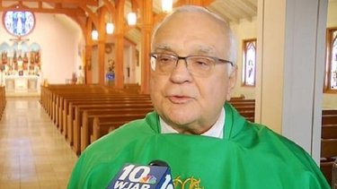 Un cura dijo: "La pedofilia no mata a nadie, el aborto sí"