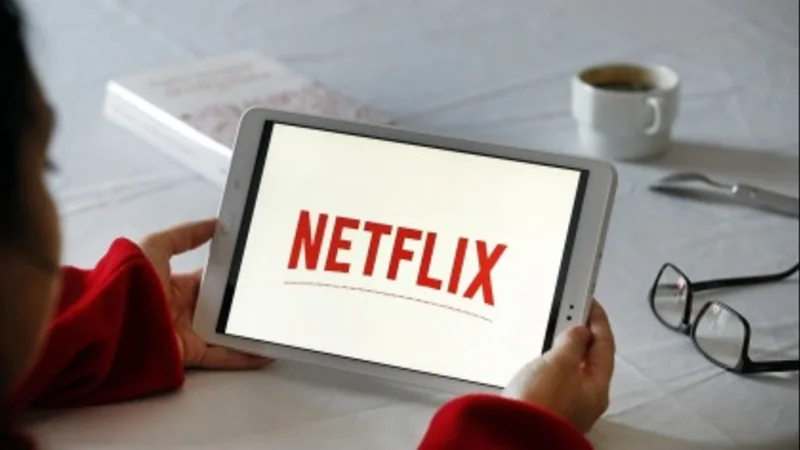 Netflix escucha las quejas de sus usuarios enojados y lanza un tutorial para desactivar la reproducción automática