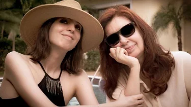 ¿Qué está leyendo Florencia Kirchner en su estadía en Cuba?