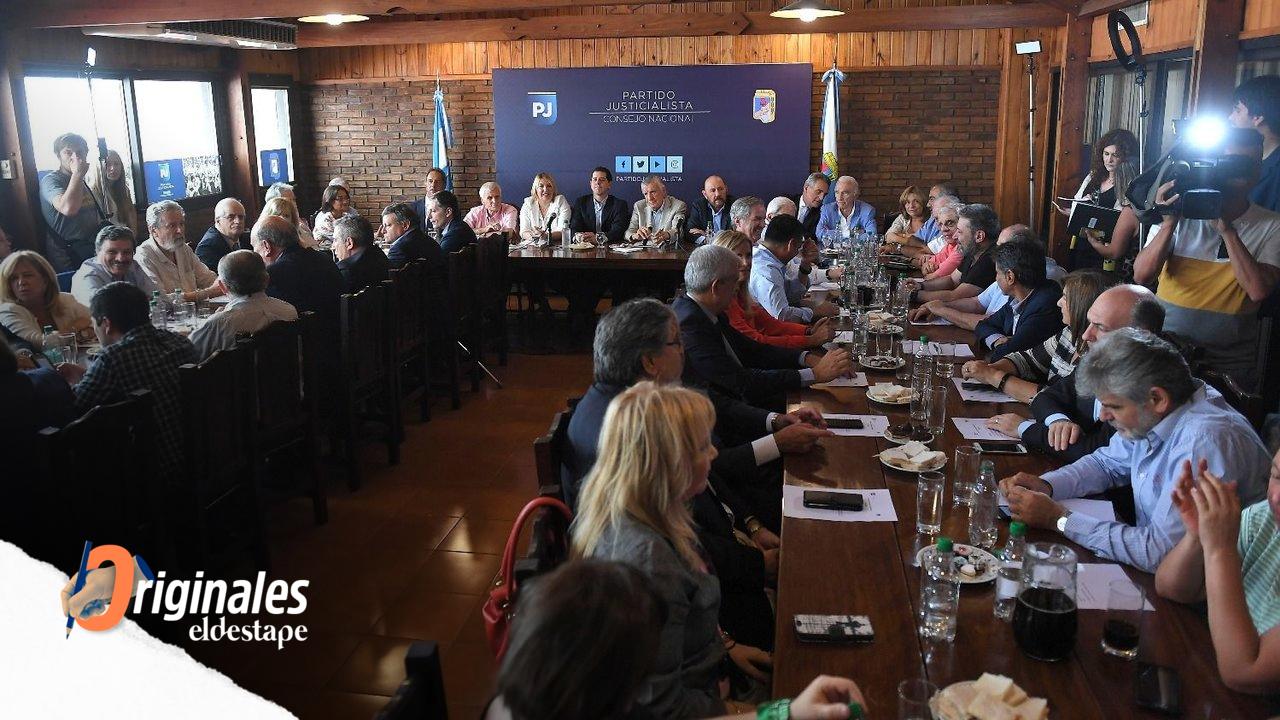 El PJ tuvo una reunión de alto voltaje y prepara la transición post Alberto en medio de la crisis de Milei