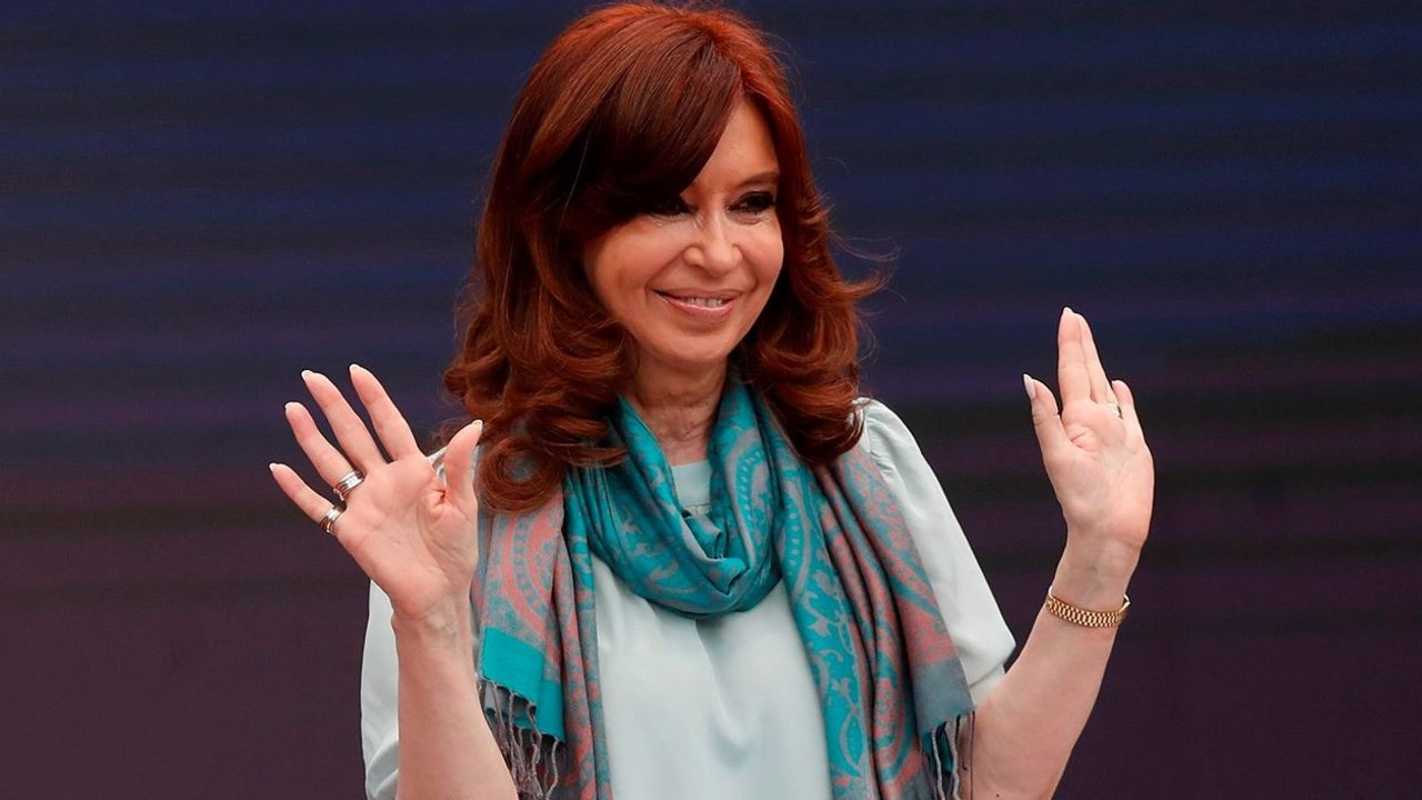 Los mensajes de los famosos que saludaron a Cristina Kirchner por su cumpleaños