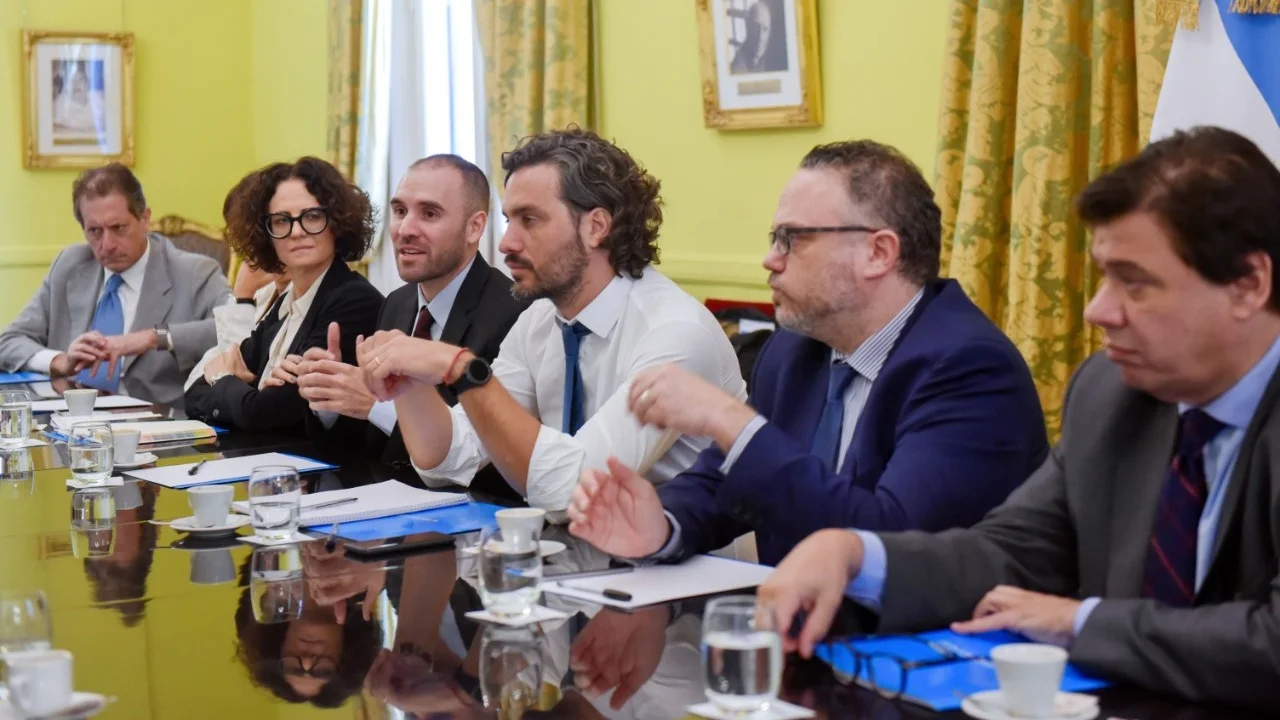 Acuerdo económico y social: El Gobierno encabezó la primera cumbre con empresarios y gremios