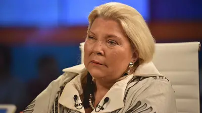 Ahora Elisa Carrió denunció "un claro golpe al Poder Judicial" Ahora Elisa Carrió denunció "un claro golpe al Poder Judicial"