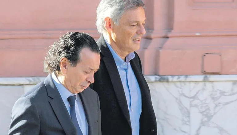 Exclusivo: denuncian un mecanismo de recaudación ilegal que apunta contra Francisco Cabrera y Dante Sica en la gestión de Macri