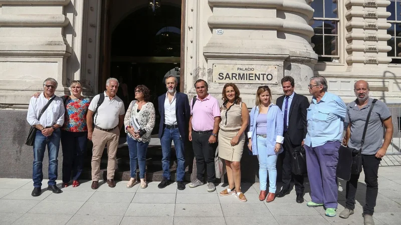 Nicolás Trotta confirmó el acuerdo con los docentes y el salario mínimo será de $23.000