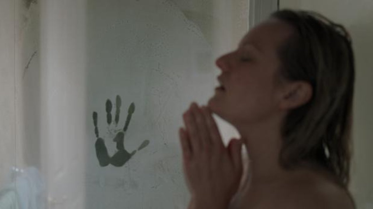 Se estrenó El hombre invisible en tiempos de lucha contra la violencia de género: stalkers y relaciones abusivas con tintes aterradores