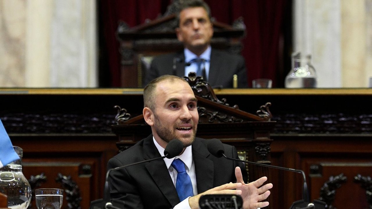 En medio la pandemia por coronavirus, el Gobierno llama a un canje de deuda sobre títulos en pesos
