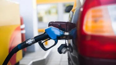 El Gobierno postergó el aumento de combustibles