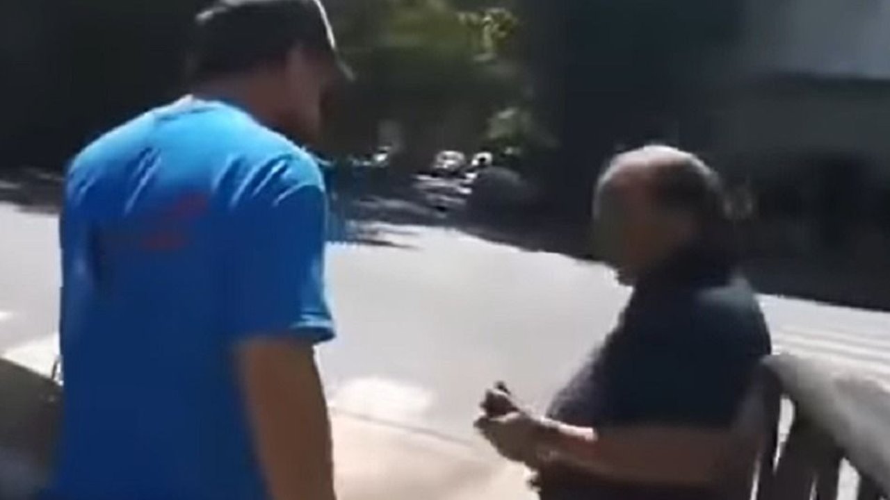 Baby Etchecopar escapó de una entrevista y lanzó agravios por la ventana del auto