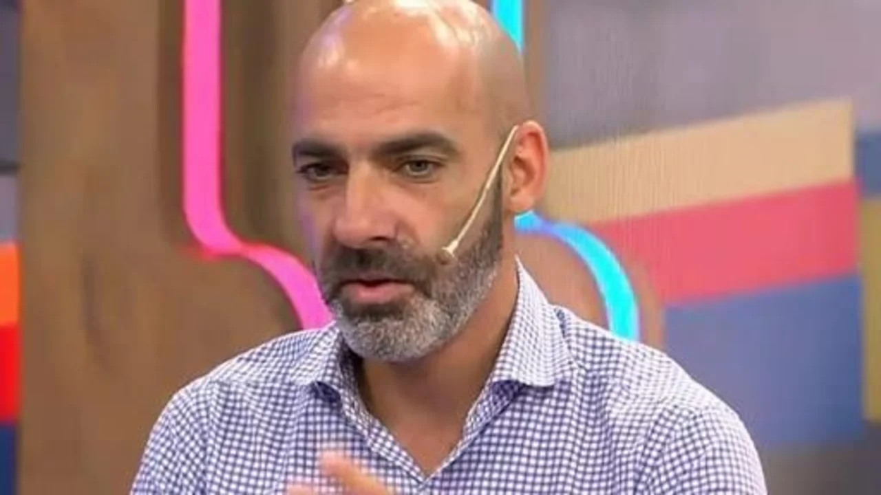 Carlos Kambourian, médico procesado por fraude en el Garrahan, pide votar a Milei
