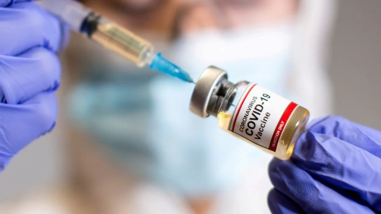 Vacunas contra el coronavirus: cuántas espera Argentina en febrero