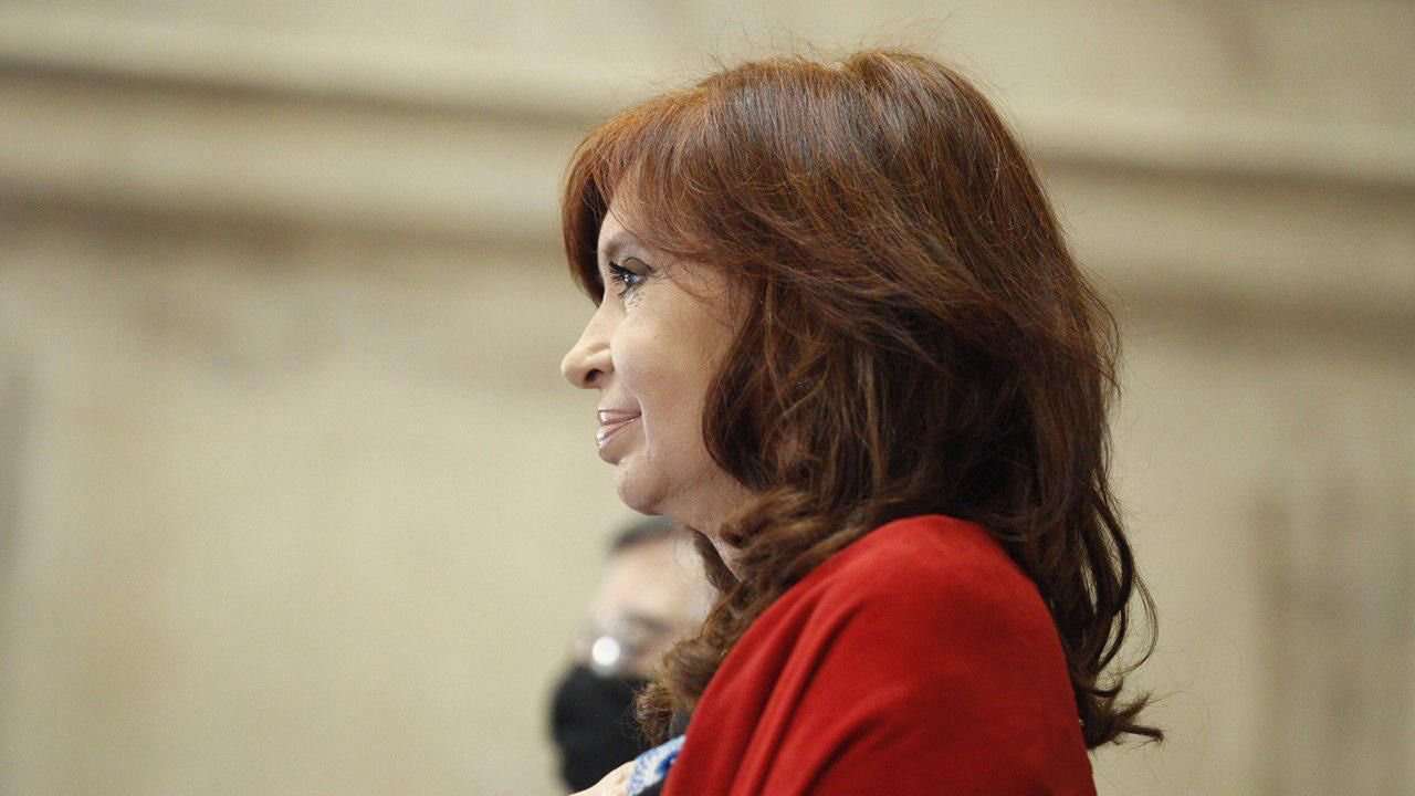 Cristina Kirchner despidió a Mauro Viale con un recuerdo de Néstor