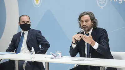 El Gobierno le ratificó a los gremios que se negociarán paritarias "sin techo" El Gobierno le ratificó a los gremios que se negociarán paritarias "sin techo"