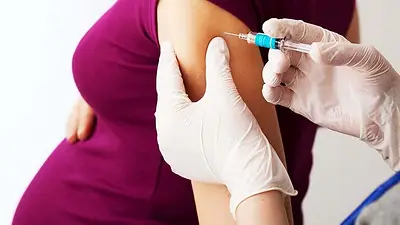 Aprueban que embarazadas y madres lactantes reciban la vacuna Sputnik V Aprueban que embarazadas y madres lactantes reciban la vacuna Sputnik V