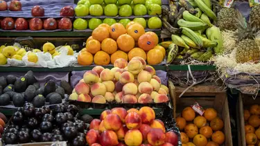 En julio, volaron los precios de las frutas y verdudas más vendidas con aumentos de casi 20%