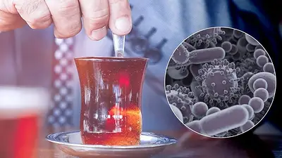 Intentó matar a su jefe al mezclar saliva de un paciente con Covid-19 en su bebida Intentó matar a su jefe al mezclar saliva de un paciente con Covid-19 en su bebida