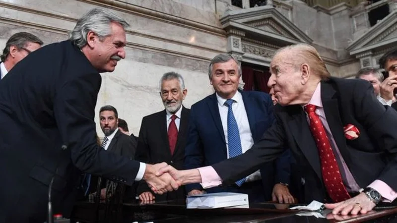 Alberto recordó a Menem y decretó tres días de duelo nacional