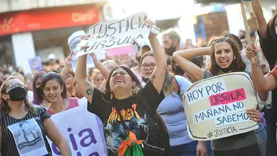 Ni Una Menos convoca a una concentración para repudiar el femicidio de Úrsula Bahillo Ni Una Menos convoca a una concentración para repudiar el femicidio de Úrsula Bahillo