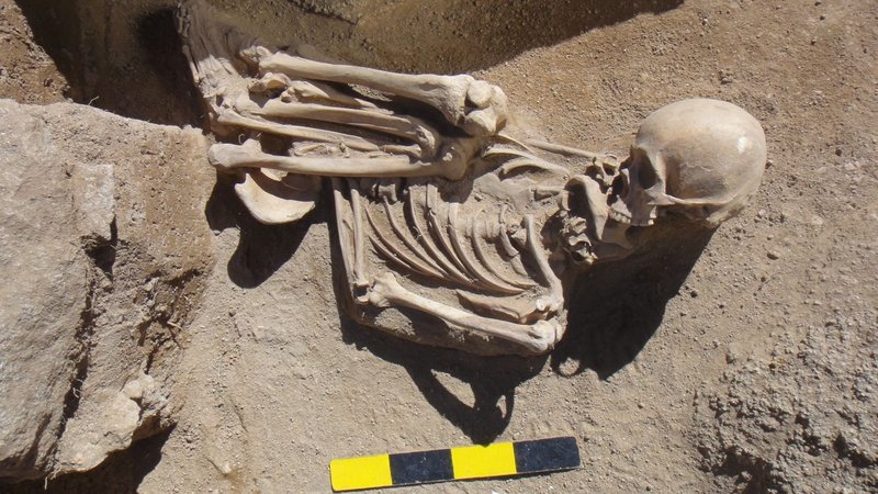 Investigadoras argentinas registraron doce tumbas de 6.000 años de antigüedad en el Valle del Cajón, en la provincia de Catamarca
