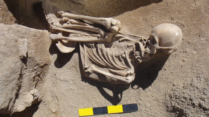 Investigadoras argentinas registraron doce tumbas de 6.000 años de antigüedad en el Valle del Cajón, en la provincia de Catamarca