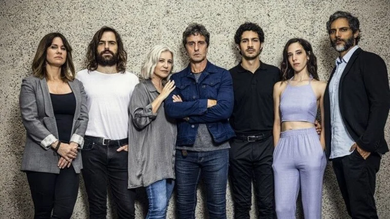 El Reino. Netflix. Diego Peretti. Mercedes Morán.