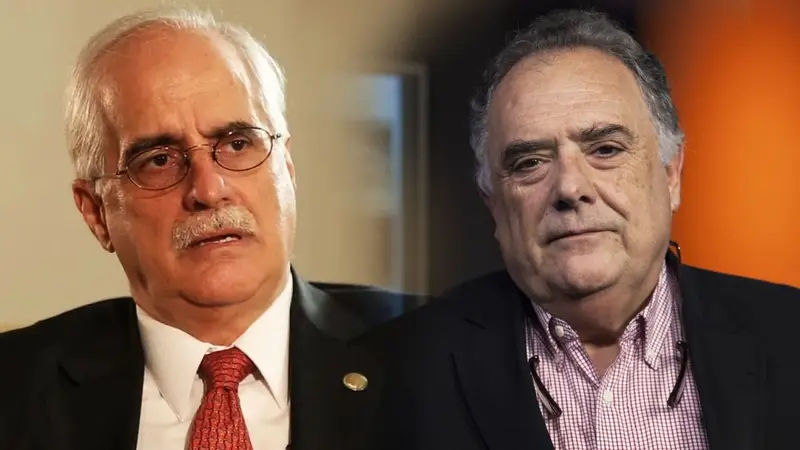 Eduardo Valdés y Jorge Taiana, afuera de la comitiva que viaja a Mexico con Alberto Fernández