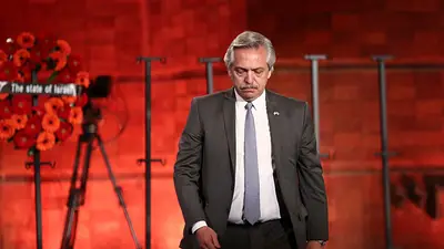 Siete de cada 10 personas apoyaron la decisión de Alberto Fernández en el caso de las vacunas Siete de cada 10 personas apoyaron la decisión de Alberto Fernández en el caso de las vacunas