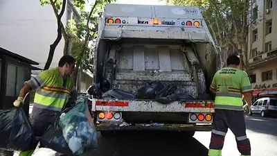 Ciudad de Buenos Aires: privatizaron la recolección de residuos a locales gastronómicos Ciudad de Buenos Aires: privatizaron la recolección de residuos a locales gastronómicos