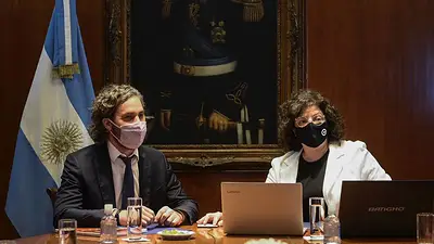 El Gobierno anunció el comienzo de la vacunación a docentes para la próxima semana El Gobierno anunció el comienzo de la vacunación a docentes para la próxima semana