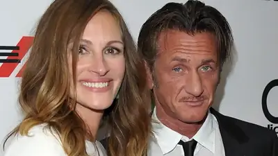 Julia Roberts. Sean Penn. Julia Roberts. Sean Penn.