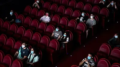 Nuevas restricciones: el gobierno habilitó cines, teatros y ceremonias religiosas en zonas de alarma epidemiológica Nuevas restricciones: el gobierno habilitó cines, teatros y ceremonias religiosas en zonas de alarma epidemiológica