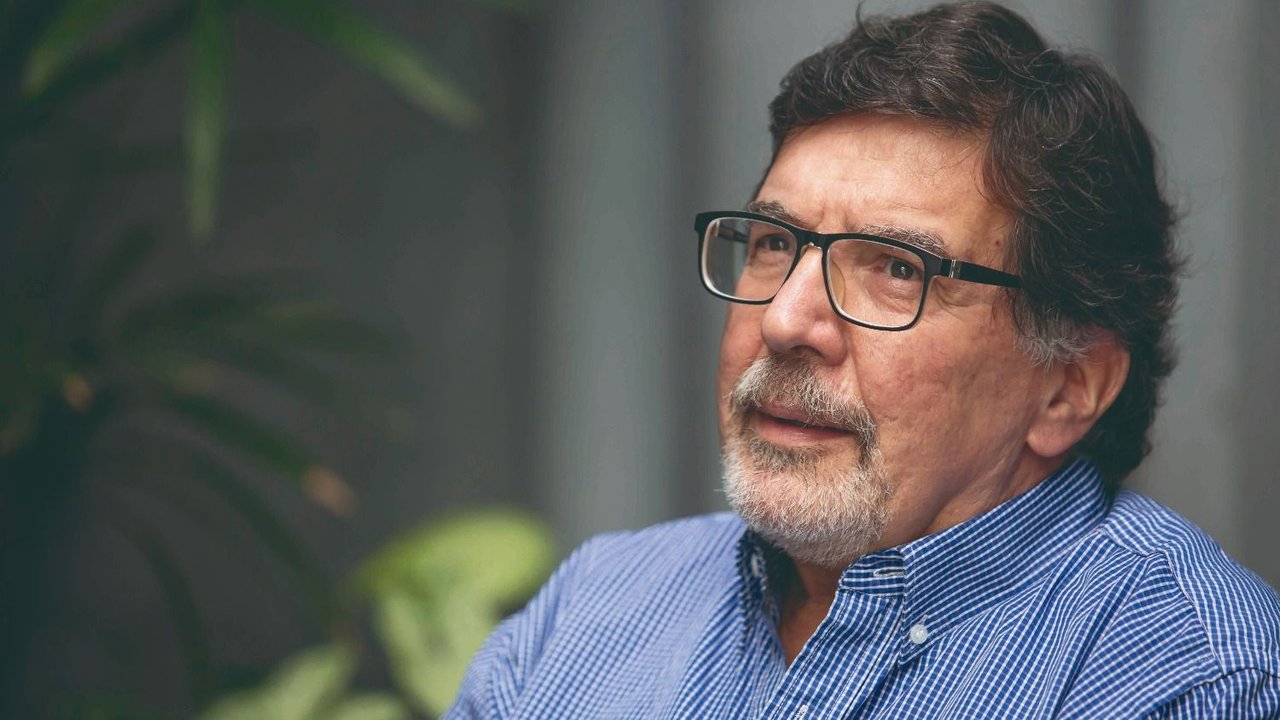 Sileoni advirtió que "el 20% de los estudiantes egresan en tiempo y forma" y adelantó que habrá reformas