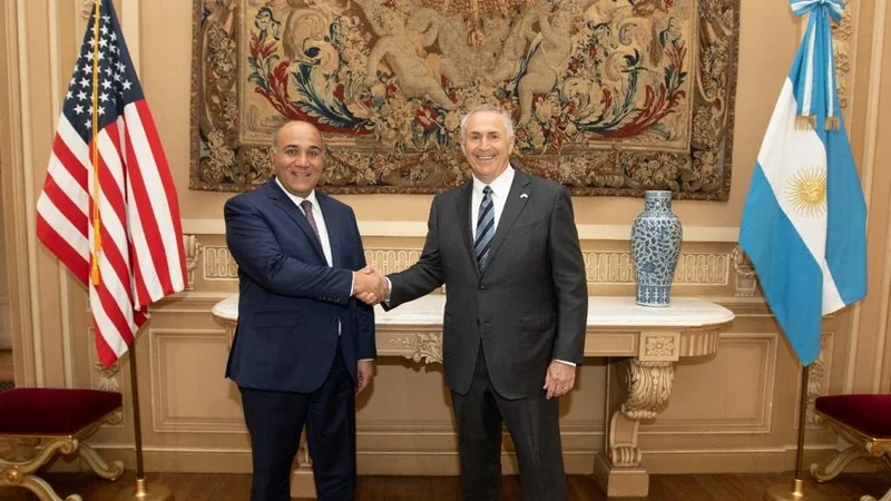 Tras la reunión de Alberto Fernández con Putin, Manzur visitó al embajador de Estados Unidos