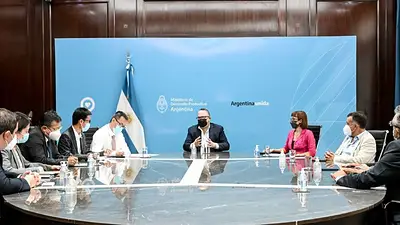 Empresa minera anunció inversiones por US$380 millones para producir litio en Catamarca Empresa minera anunció inversiones por US$380 millones para producir litio en Catamarca