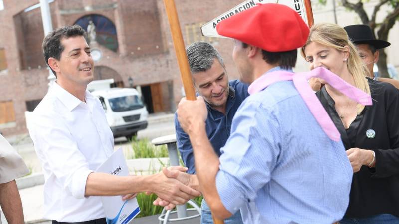 De Pedro aseguró que el Gobierno vino a "corregir inequidades territoriales"