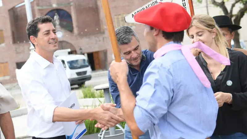 De Pedro aseguró que el Gobierno vino a "corregir inequidades territoriales"