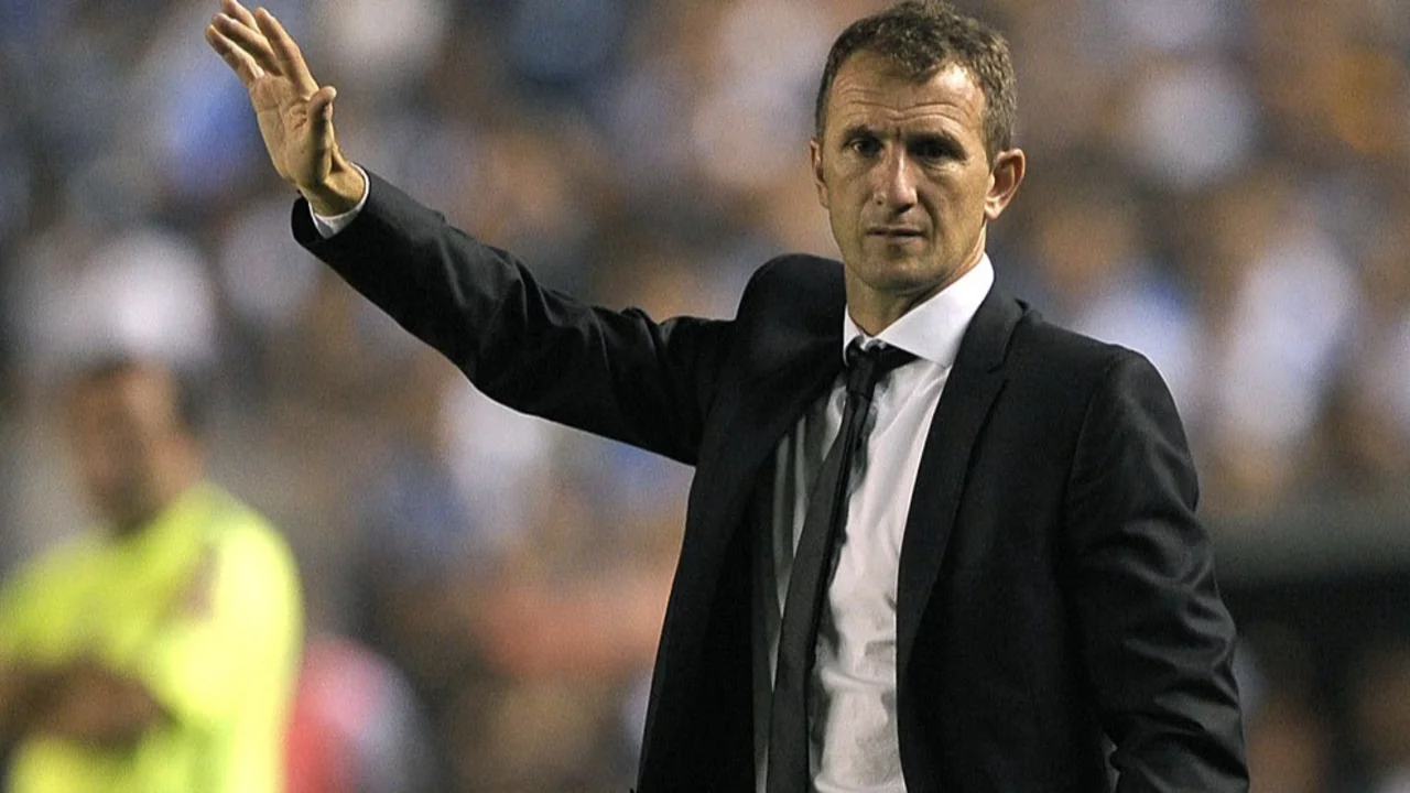 De Boca a un exótico destino: Arruabarrena será el DT de una selección de medio oriente