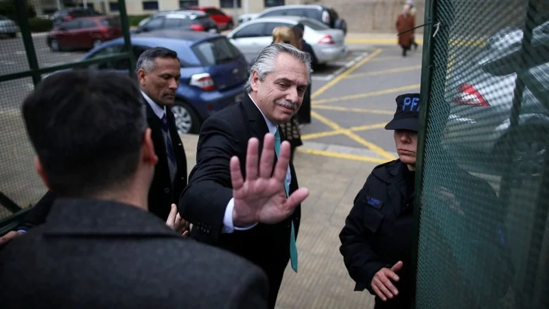 Alberto Fernández declara como testigo en el juicio de la causa Vialidad