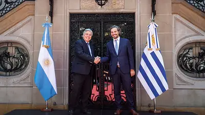 Cafiero y su par de Uruguay buscan profundizar el comercio y las relaciones bilaterales Cafiero y su par de Uruguay buscan profundizar el comercio y las relaciones bilaterales